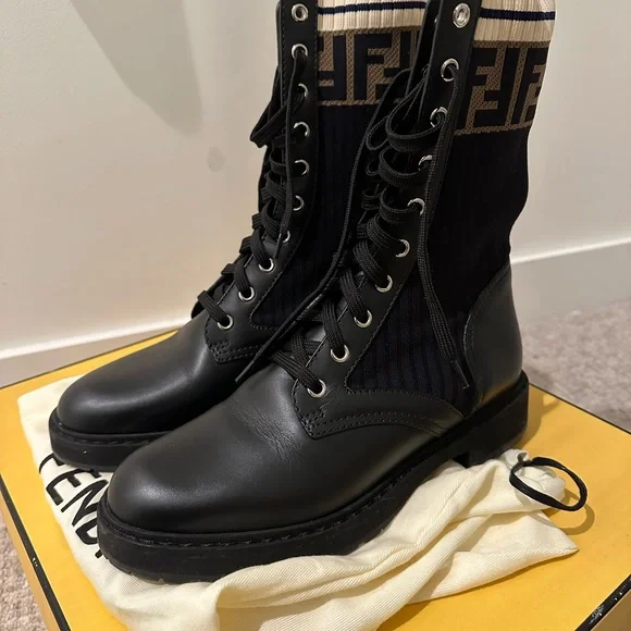 Fendi Rockoko Combat Logo Boots size 37 - Picture 4 of 6